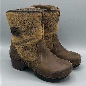 dansko stormy boots